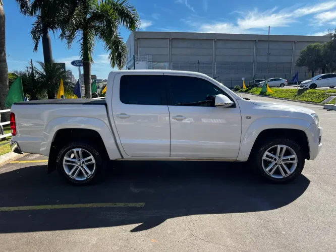 VOLKSWAGEN Amarok 2.0 16V 4X4 CABINE DUPLA HIGHLINE TURBO INTERCOOLER AUTOM�TICO, Foto 6