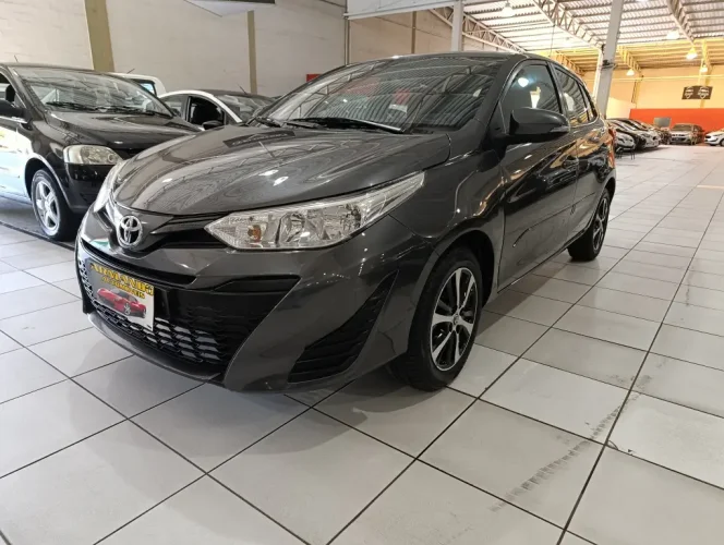TOYOTA Yaris Hatch 1.5 16V 4P FLEX XL PLUS CONNECT MULTIDRIVE AUTOM�TICO CVT, Foto 3