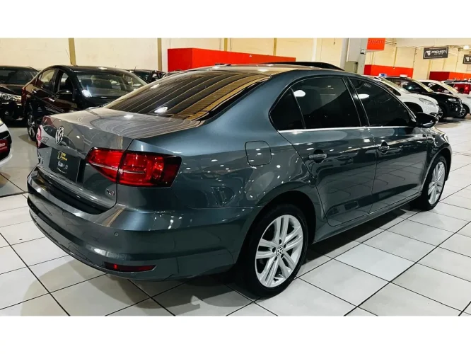 VOLKSWAGEN Jetta 2.0 4P TSI HIGHLINE 211 CV AUTOM�TICO, Foto 5