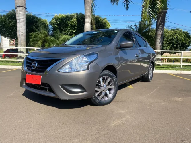 NISSAN Versa Sedan 1.6 16V 4P FLEX SL, Foto 1