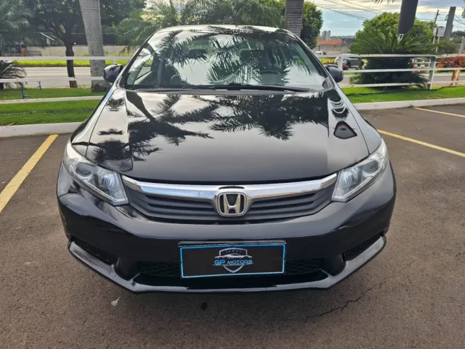 HONDA Civic 1.8 16V 4P FLEX LXS AUTOM�TICO, Foto 3