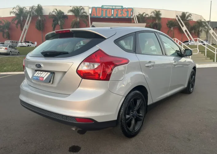 FORD Focus Hatch 1.6 4P GLX FLEX, Foto 8