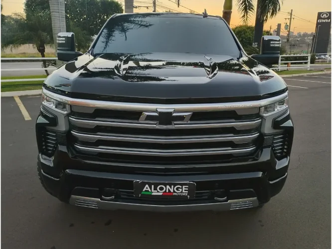CHEVROLET Silverado 5.3 V8 1500 HIGH COUNTRY CABINE DUPLA 4X4 AUTOM�TICO, Foto 2