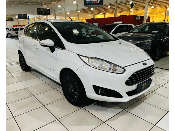 FORD Fiesta Hatch 1.6 16V 4P FLEX TITANIUM POWERSHIFT AUTOM�TICO, Foto 1