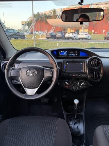 TOYOTA Etios Sedan 1.5 16V 4P FLEX XS AUTOM�TICO, Foto 9