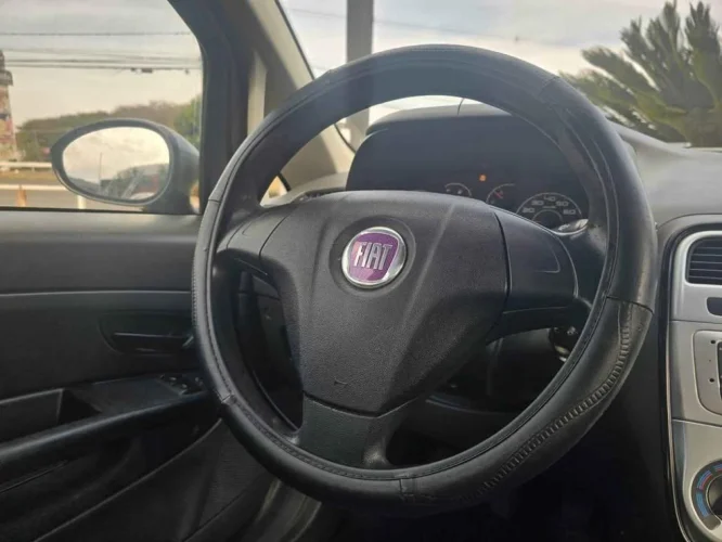 FIAT Punto 1.4 4P ATTRACTIVE FLEX, Foto 8