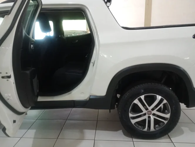 FIAT Toro 2.0 16V 4P 4WD FREEDOM TURBO DIESEL  AUTOMTICO, Foto 11