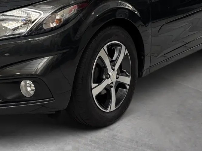 CHEVROLET Onix Hatch 1.4 4P FLEX LTZ AUTOM�TICO, Foto 3