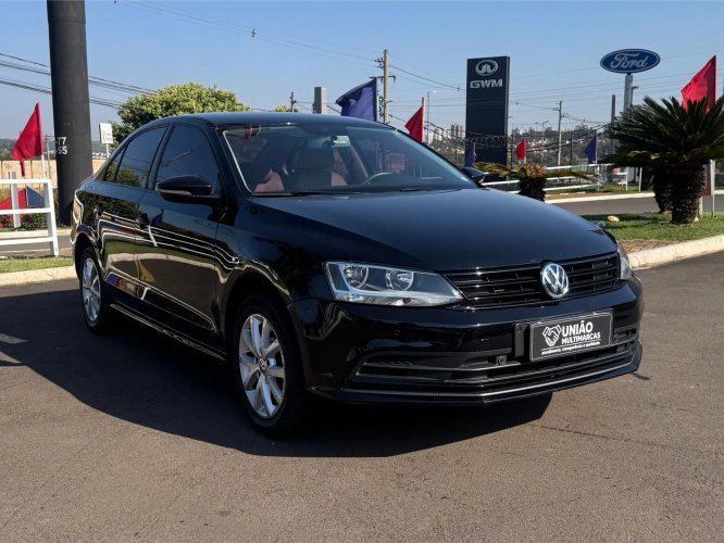 VOLKSWAGEN Jetta 2.0 4P TRENDLINE FLEX AUTOM�TICO, Foto 3