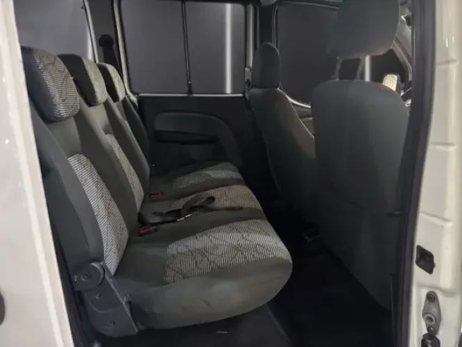 FIAT Doblo 1.4 4P FLEX ATTRACTIVE 7 LUGARES, Foto 10