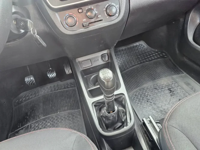 RENAULT Kwid 1.0 12V 4P SCE FLEX ZEN, Foto 12