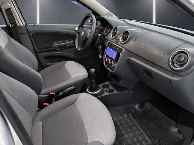 VOLKSWAGEN Voyage 1.0 4P FLEX, Foto 10