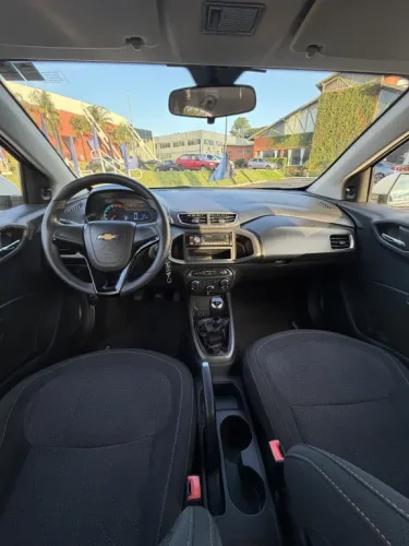 CHEVROLET Onix Hatch 1.4 4P FLEX LT, Foto 8