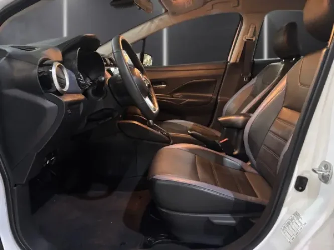 NISSAN Versa Sedan 1.6 16V 4P FLEX EXCLUSIVE XTRONIC AUTOM�TICO CVT, Foto 7