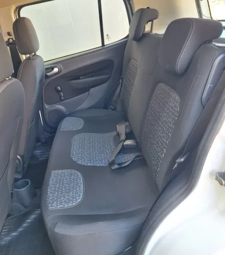 FIAT Uno 1.4 4P FLEX EVOLUTION, Foto 9