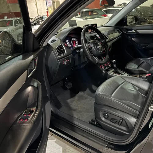 AUDI Q3 2.0 4P TFSI ATTRACTION QUATTRO S-TRONIC AUTOMTICO, Foto 8