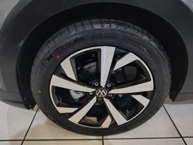 VOLKSWAGEN Nivus 1.0 4P FLEX 200 TSI HIGHLINE TURBO AUTOM�TICO, Foto 8