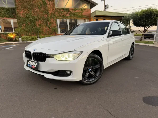 BMW 320I 2.0 16V 4P GP TURBO ACTIVE FLEX AUTOM�TICO, Foto 5