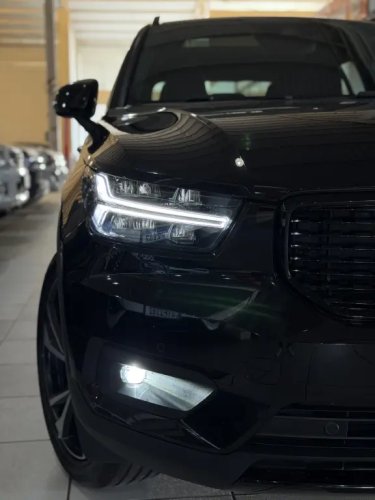 VOLVO XC40 1.5 16V 4P T5 RECHARGE H�BRIDO R-DESIGN GEARTRONIC AUTOM�TICO, Foto 3