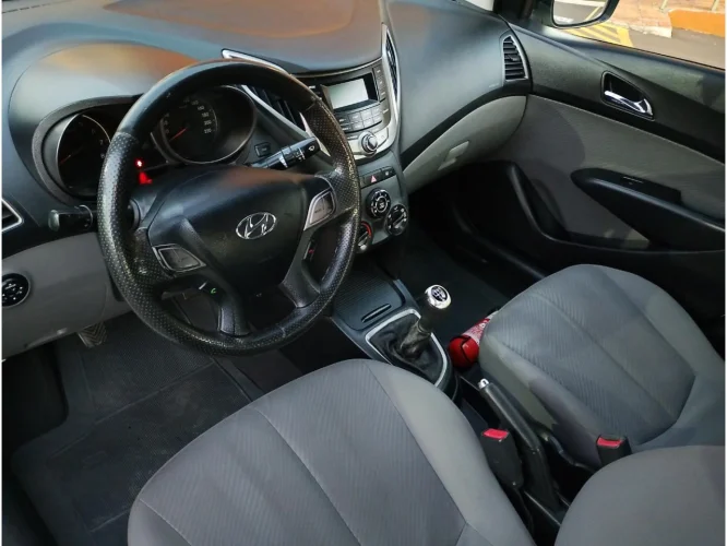 HYUNDAI HB 20 Sedan 1.6 16V 4P FLEX COMFORT PLUS, Foto 6