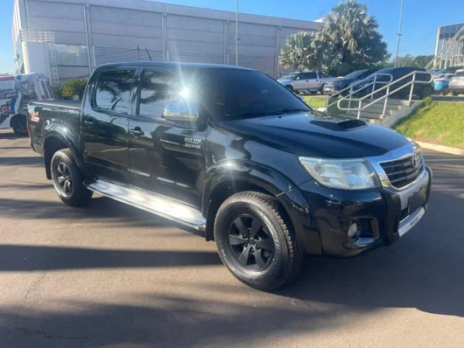 TOYOTA Hilux Caminhonete 3.0 4P 4X4 SRV TURBO DIESEL CABINE DUPLA AUTOM�TICO, Foto 3