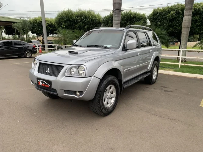 MITSUBISHI Pajero Sport 3.5 V6 24V 4P 4X4 HPE FLEX AUTOM�TICO, Foto 1