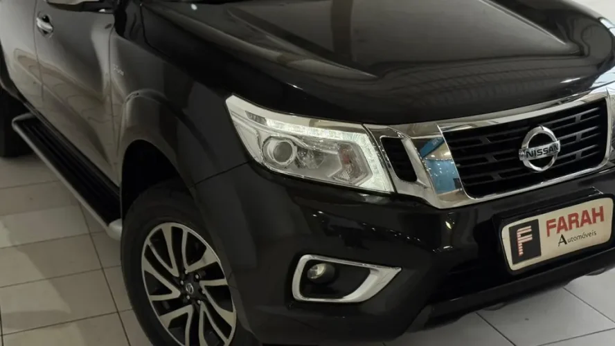 NISSAN Frontier 2.3 16V XE 4X4 CABINE DUPLA BI-TURBO DIESEL AUTOM�TICO, Foto 4