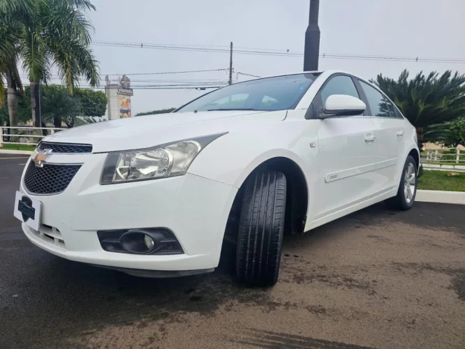 CHEVROLET Cruze Sedan 1.8 16V 4P LT ECOTEC FLEX AUTOMTICO, Foto 3