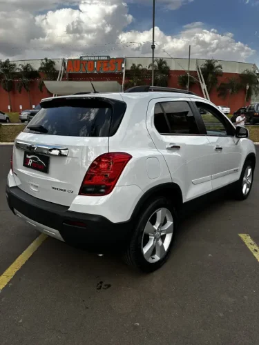 CHEVROLET Tracker 1.8 16V 4P FLEX LTZ AUTOMTICO, Foto 4