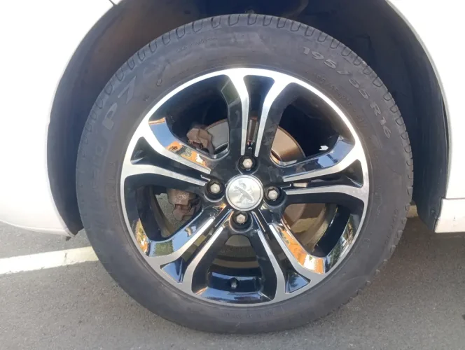 PEUGEOT 208 1.6 16V 4P FLEX GRIFFE AUTOMTICO, Foto 5