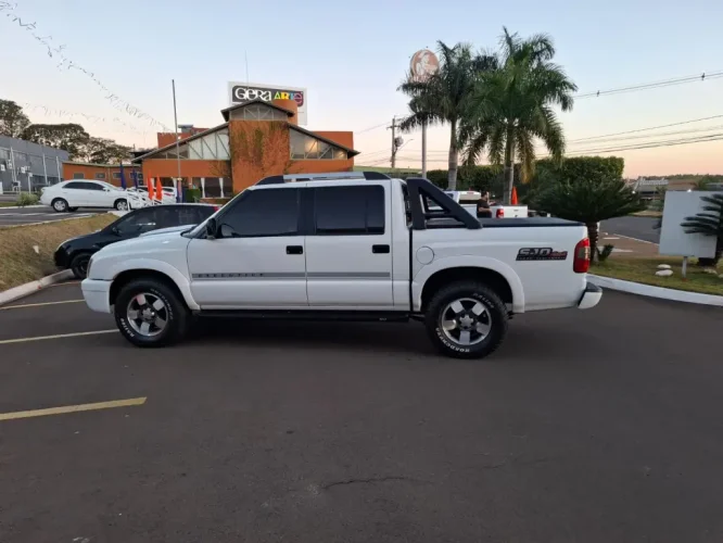 CHEVROLET S10 2.4 FLEX EXECUTIVE CABINE DUPLA, Foto 9