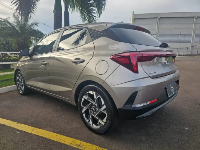 HYUNDAI HB 20 Hatch 1.0 12V 4P FLEX TGDI TURBO COMFORT AUTOM�TICO, Foto 6