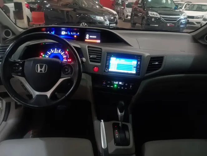 HONDA Civic 1.8 16V 4P FLEX EXS AUTOM�TICO, Foto 18