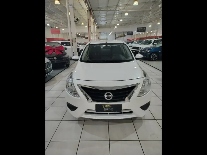 NISSAN Versa Sedan 1.6 16V 4P FLEX SV, Foto 5