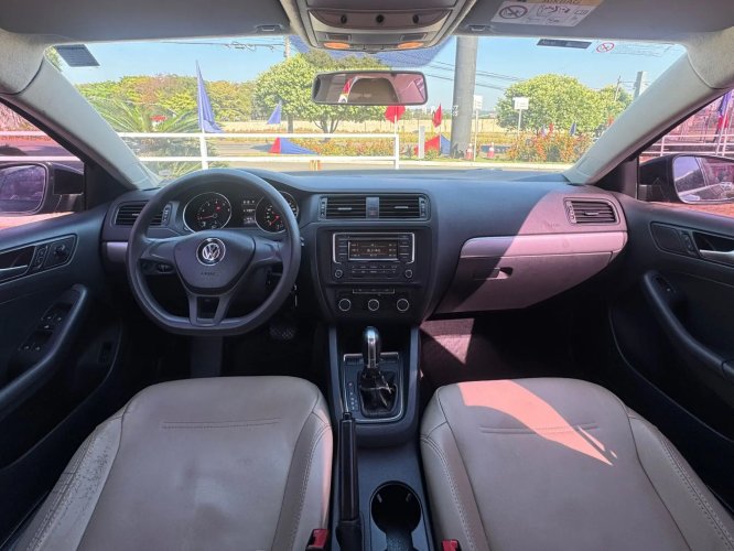 VOLKSWAGEN Jetta 2.0 4P TRENDLINE FLEX AUTOM�TICO, Foto 9