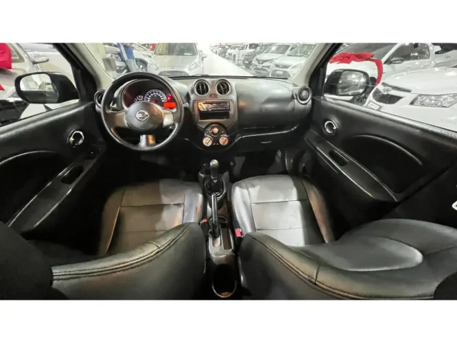 NISSAN March 1.6 16V 4P S FLEX, Foto 7