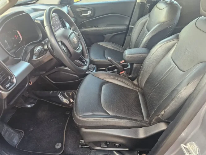 FIAT Toro 2.0 16V 4P VOLCANO 4WD TURBO DIESEL AUTOMTICO, Foto 11