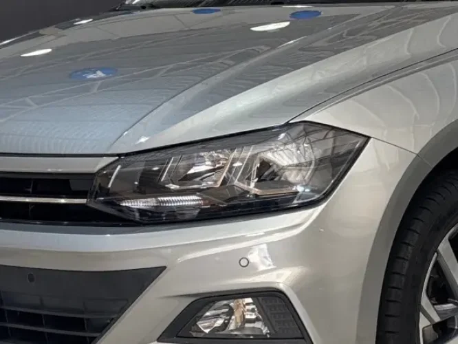 VOLKSWAGEN Virtus 1.0 4P 200 TSI FLEX COMFORTLINE AUTOMTICO, Foto 2
