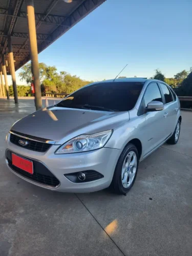 FORD Focus Hatch 2.0 16V 4P FLEX TITANIUM AUTOM�TICO, Foto 1