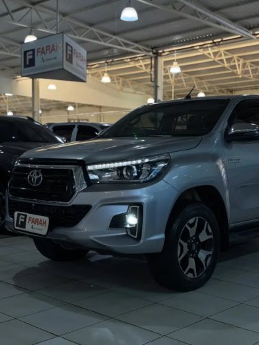 TOYOTA Hilux Caminhonete 2.8 16V SRX 50 ANOS 4X4 TURBO DIESEL CABINE DUPLA AUTOM�TICO, Foto 3