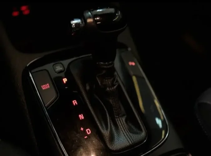 KIA Cerato Sedan 1.6 16V 4P SX AUTOM�TICO, Foto 14