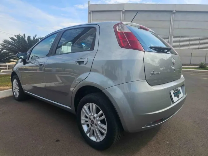 FIAT Punto 1.4 4P ATTRACTIVE FLEX, Foto 6