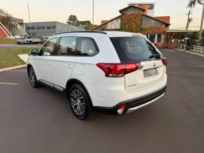 MITSUBISHI Outlander 2.0 16V 4P HPE AUTOM�TICO, Foto 8