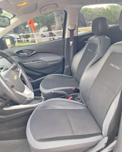CHEVROLET Onix Hatch 1.4 4P FLEX ACTIV AUTOMTICO, Foto 6