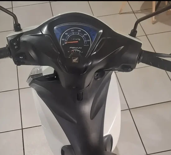 HONDA Biz 110 I, Foto 2