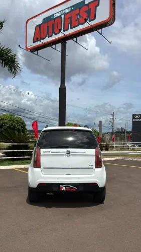 FIAT Idea 1.6 16V 4P FLEX ESSENCE DUALOGIC AUTOMATIZADO, Foto 4