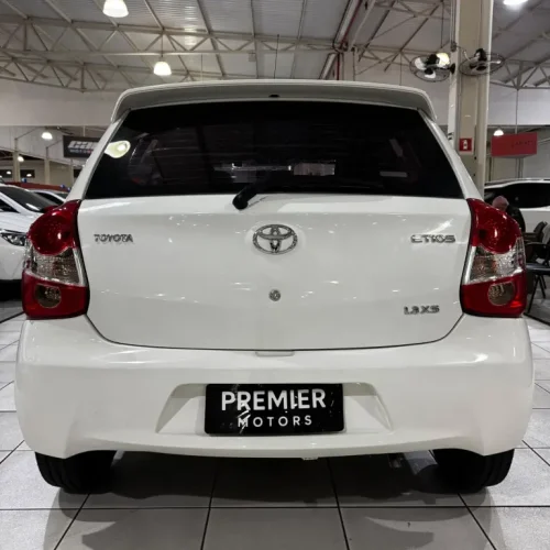 TOYOTA Etios Hatch 1.3 16V 4P FLEX XS, Foto 5