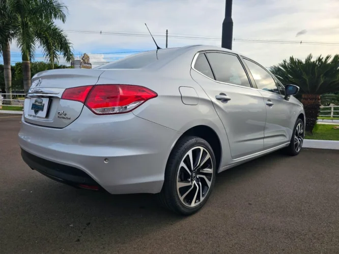 CITROEN C4 Sedan 1.6 16V 4P LOUNGE TENDANCE THP TURBO AUTOMTICO, Foto 5