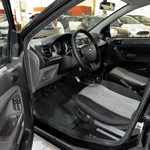 FORD Fiesta Hatch 1.0 4P FLEX, Foto 8
