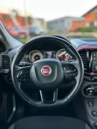 FIAT Toro 1.8 16V 4P FLEX FREEDOM AUTOM�TICO, Foto 8